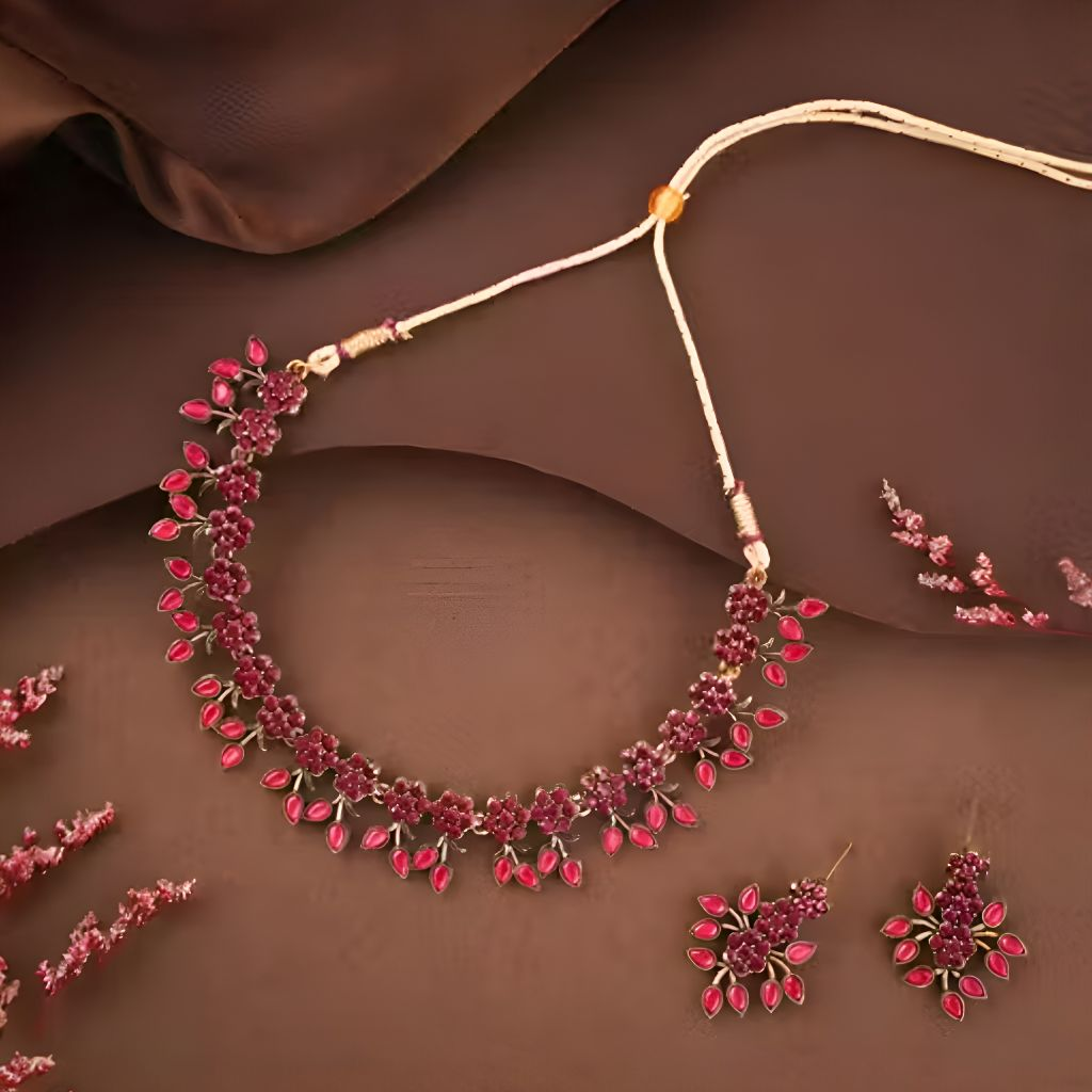 Ocdies Jwellery 1 Necklace With 1 Cute Earings