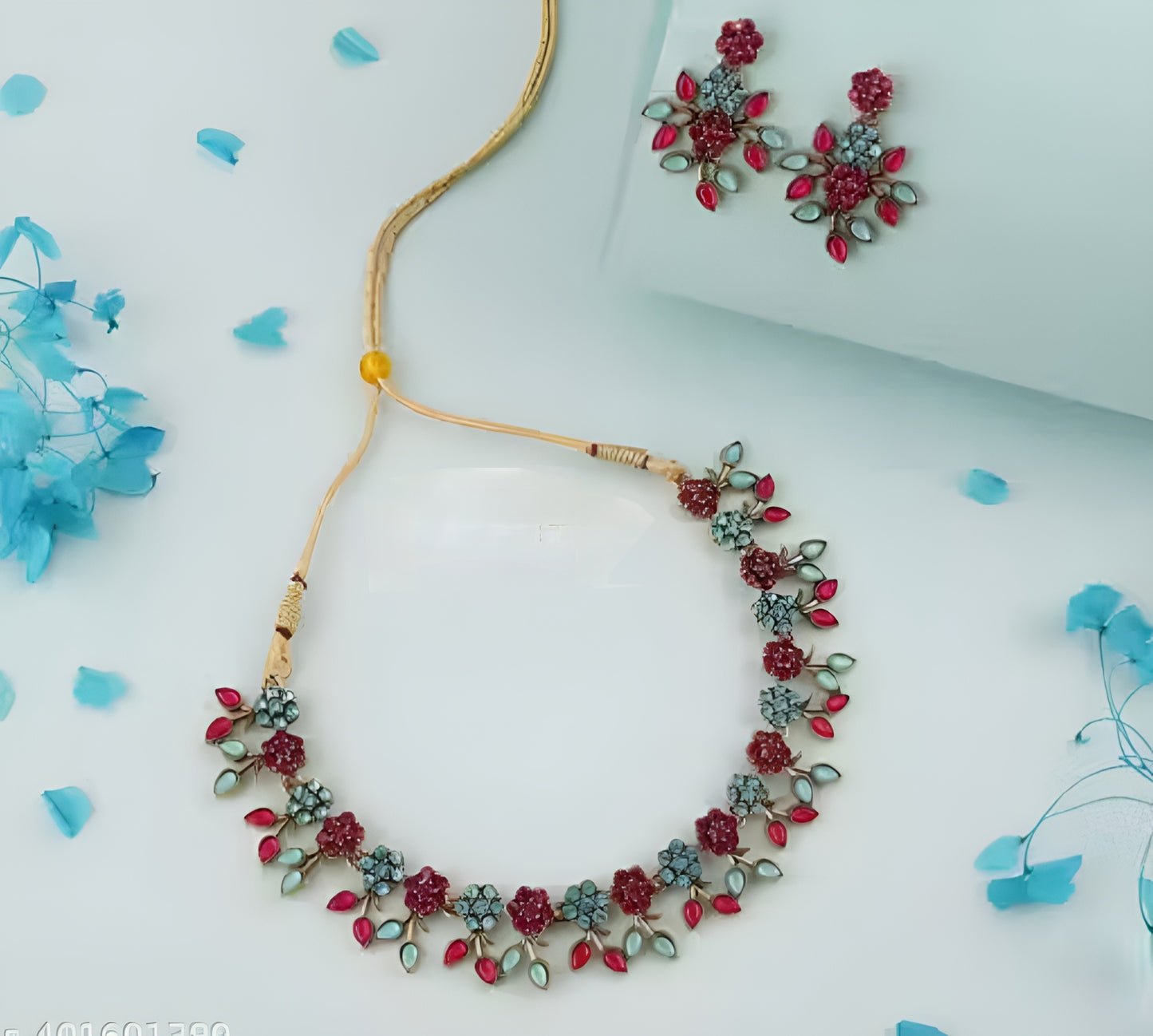Ocdies Jwellery 1 Necklace With 1 Cute Earings